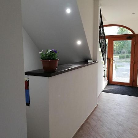 Penzion A Wellness - Jilan, Naves Svobody 39, Оломоуц Экстерьер фото