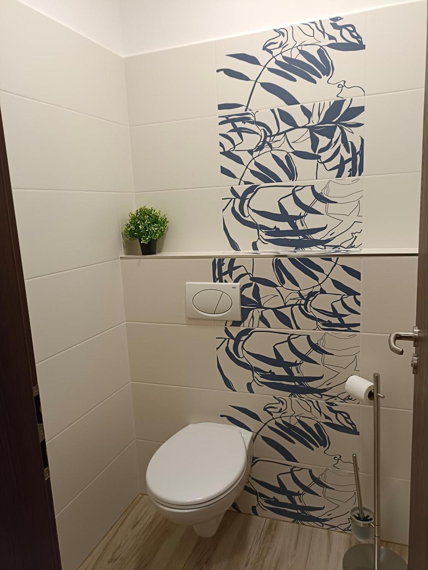 Penzion A Wellness - Jilan, Naves Svobody 39, Оломоуц Экстерьер фото