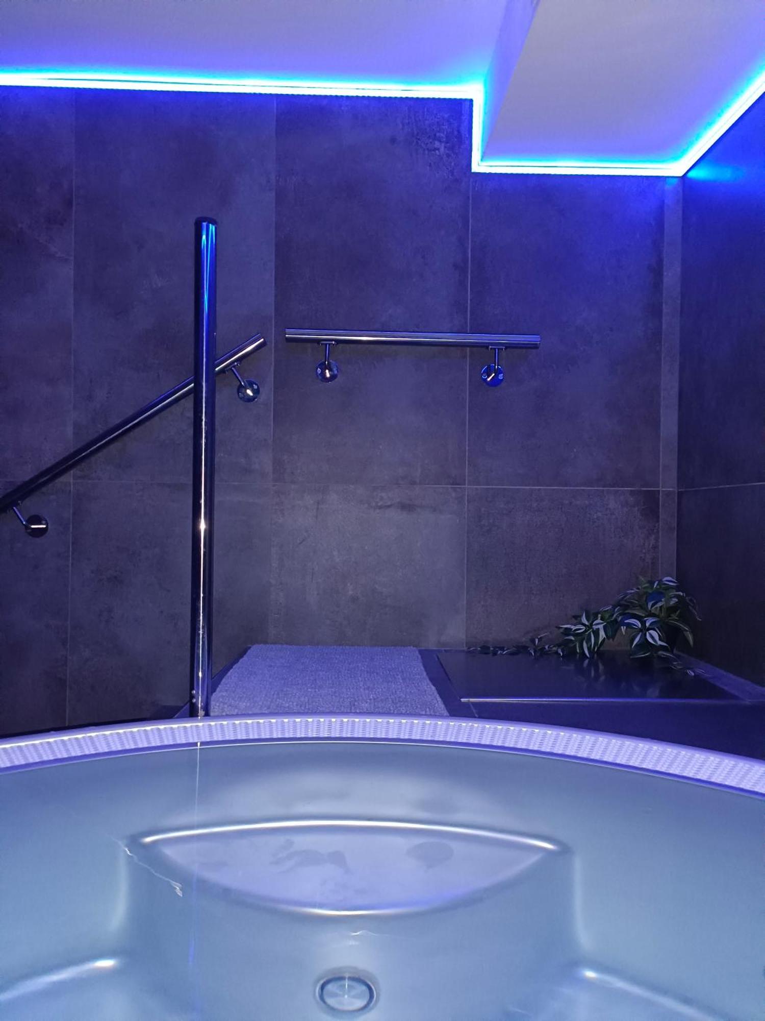 Penzion A Wellness - Jilan, Naves Svobody 39, Оломоуц Экстерьер фото